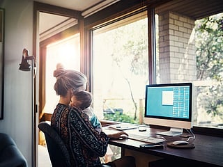 Abu Dhabi launches ‘Parent-Friendly’ label for workplaces 