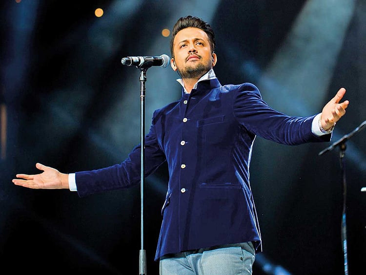181113 Atif Aslam1