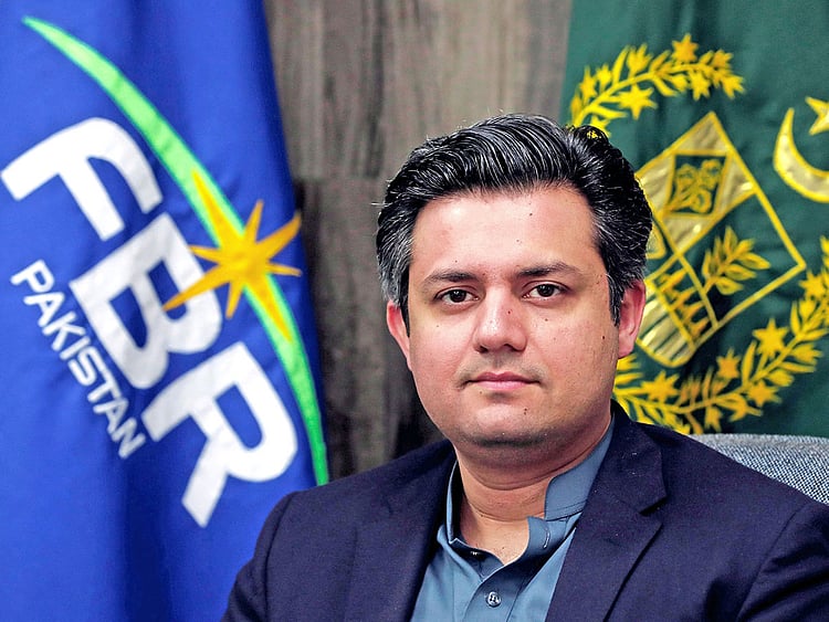 WPK_181116-PAKISTAN-ECONOMY-TAX-(Read-Only)