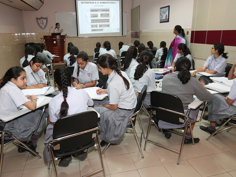NAT DUBAI SCHOOL