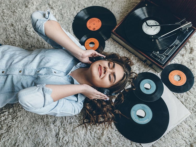OPN_181117--listening-records_P2-(Read-Only)