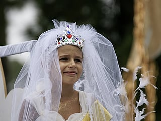 'Child brides' now being auctioned off on social media