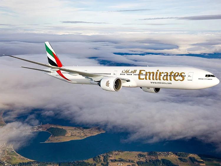Emirates_181122_2