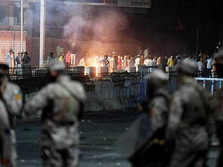 Crackdown on hardliners as Pakistan detains blasphemy protest cleric