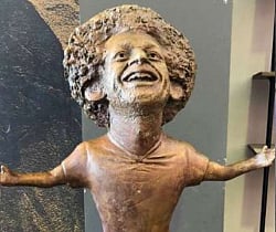 Salah statue mocked by fans