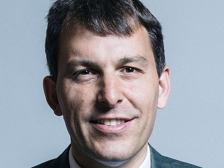 1.2298222-3940075393