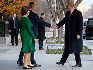 Trump meets George W. Bush on eve of Bush senior's funeral