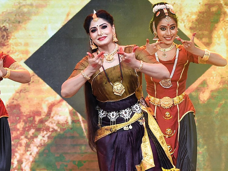 181208 asha sarath 2