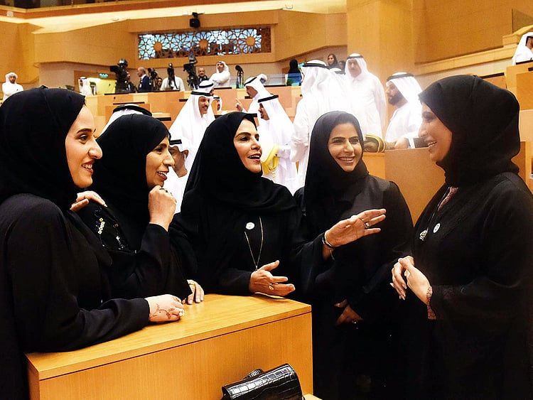 181208 fnc members  2