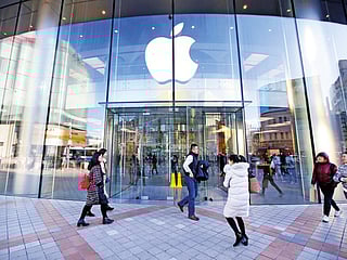 Apple to shut down offices, stores in China
