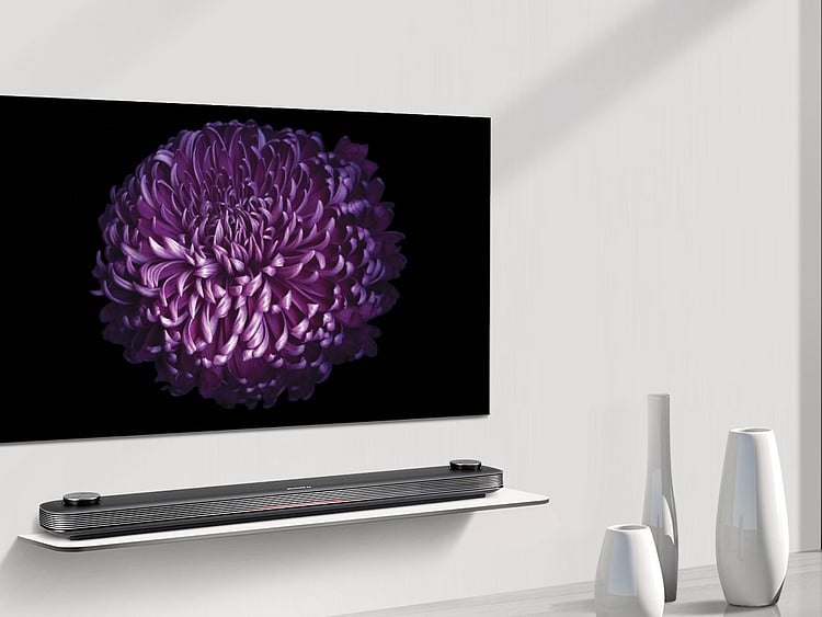 LG Signature Wallpaper TV