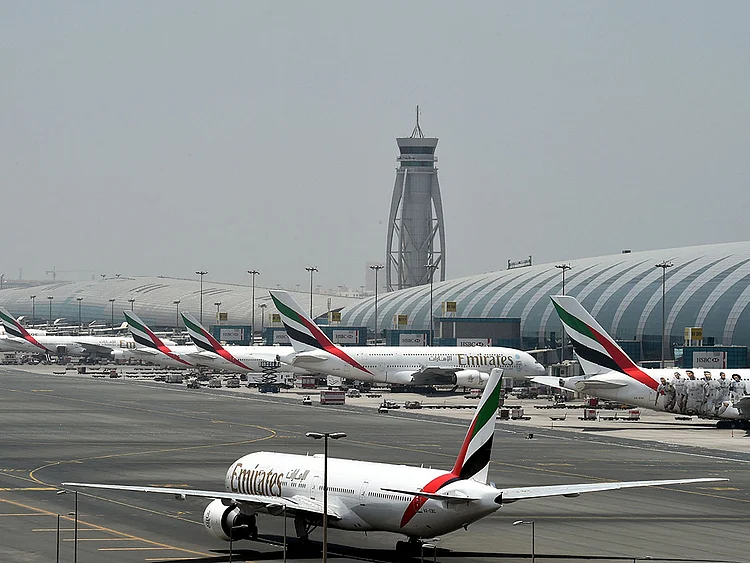 emirates planes