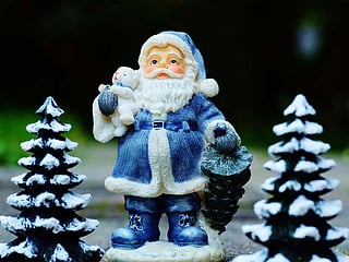 10 strange Christmas traditions from around the world