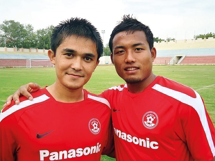 Sunil Chhetri (left) with strike partner Jeje Lalpeklua