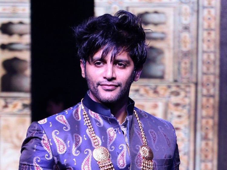 tab Karanvir Bohra