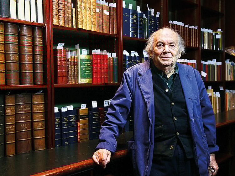 1.2171946-1814694029