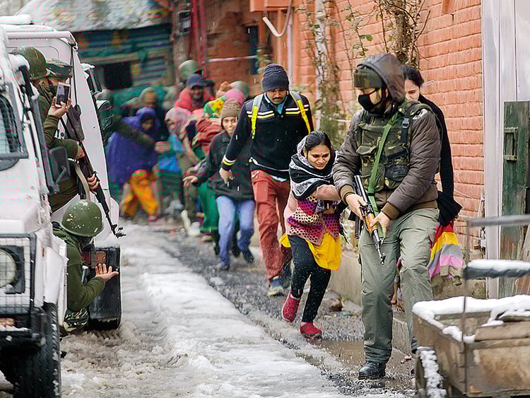 1.2172489-3390438862