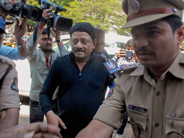 1.2175112-2527788364