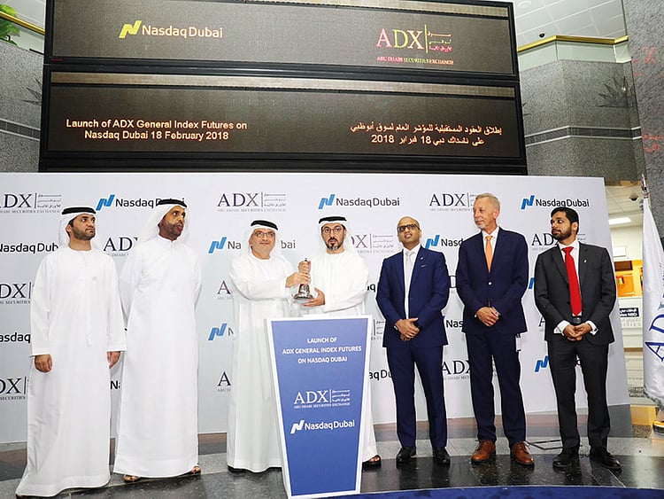 1.2175323-2781779403