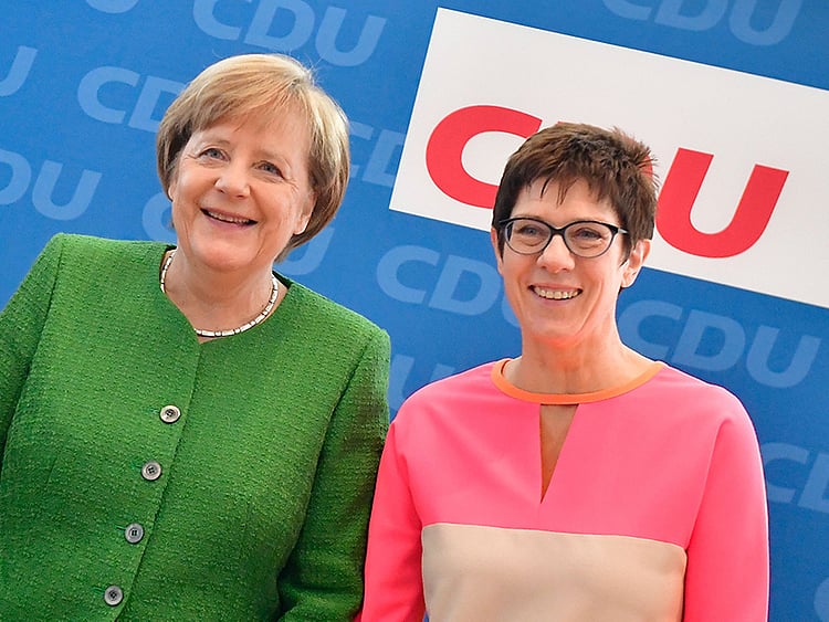 1.2176552-2559575580