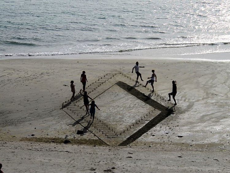 1.2177229-2915430086