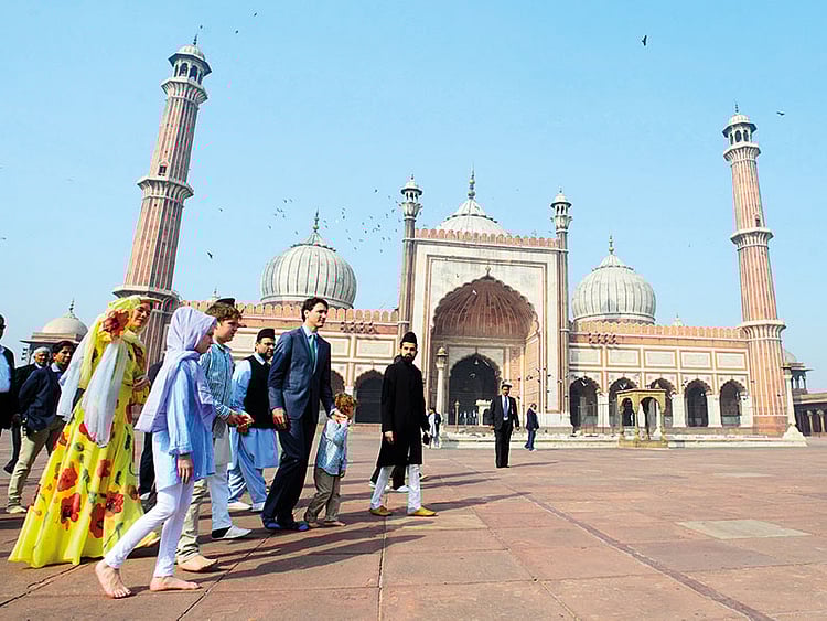 1.2177761-3928331117