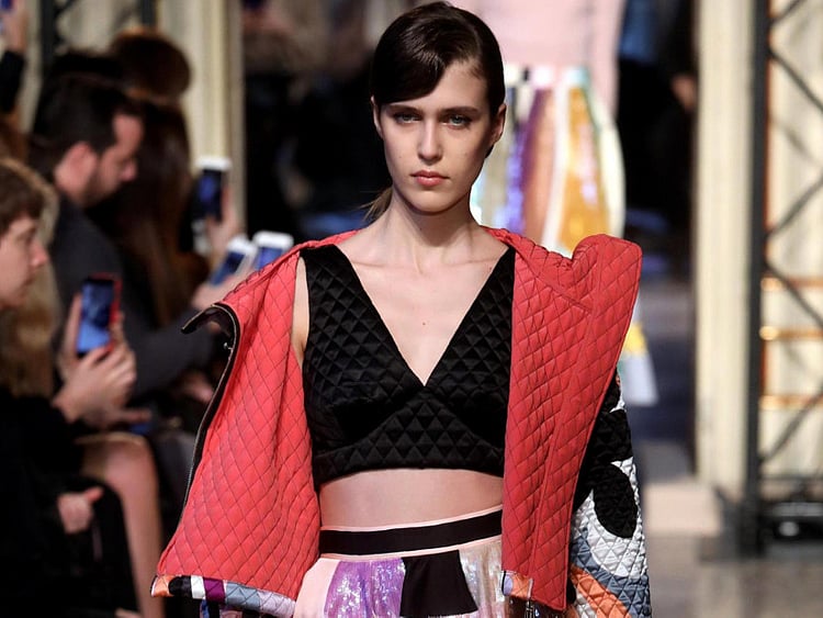 1.2178372-2257502886