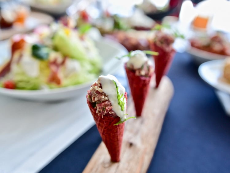 1.2180414-2214810957