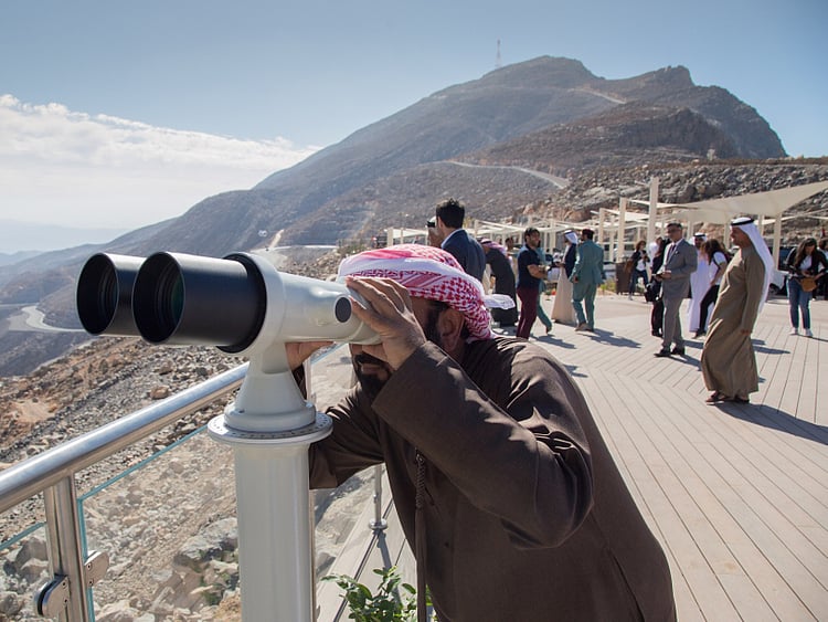 1.2170421-3050600145