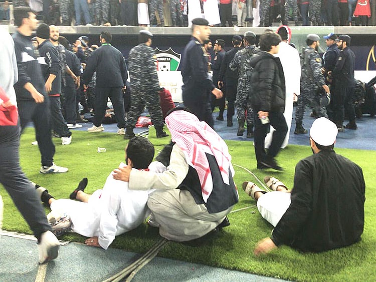 1.2170569-1799976912