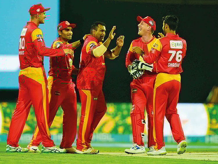 1.2188162-4044063995