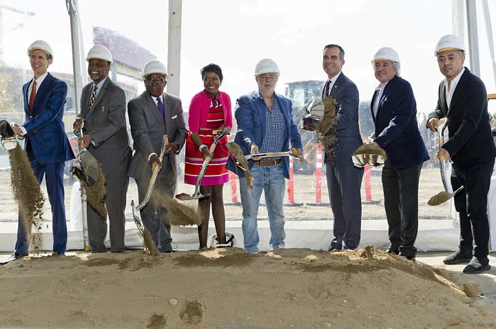 1.2188375-3857891515