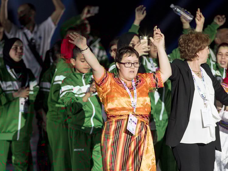 1.2190483-3817320059