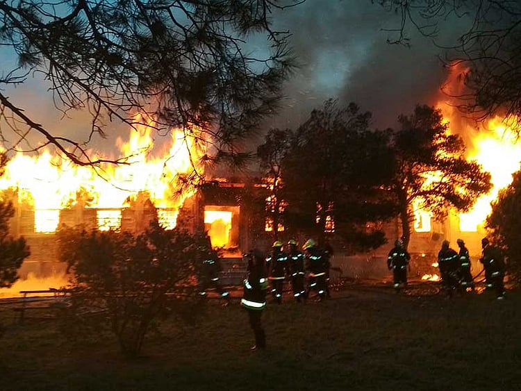 1.2181490-2700156710