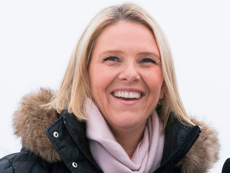 1.2191378-2728614000