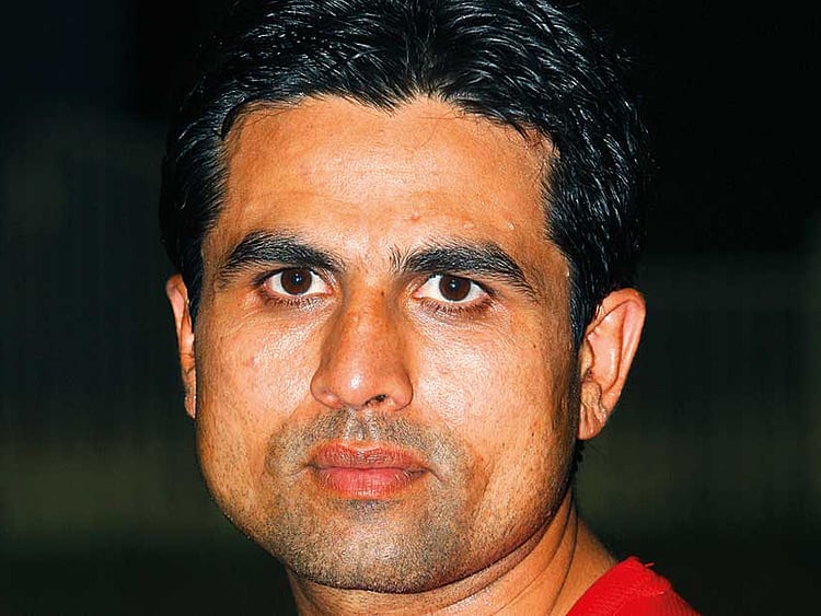 1.2191772-3887455909