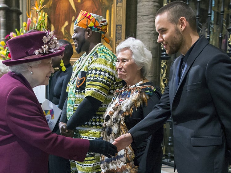 1.2191317-1878471068