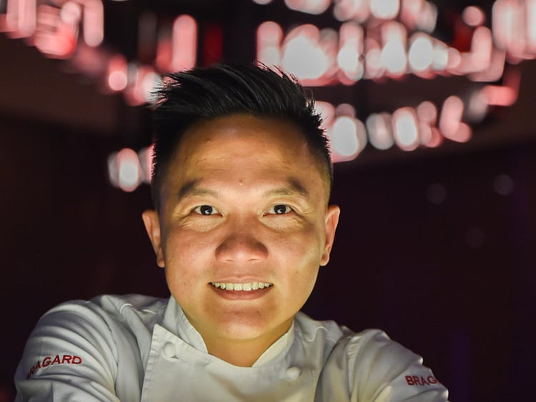 1.2192747-2283992519