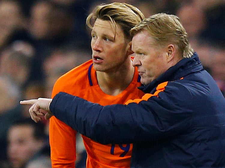 1.2194945-3312973124