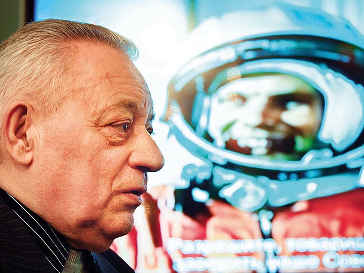 1.2195081-4104643823