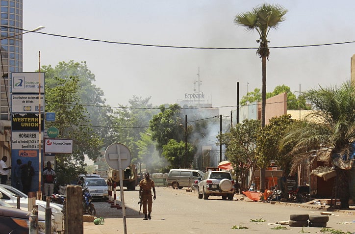 1.2181907-3775352780