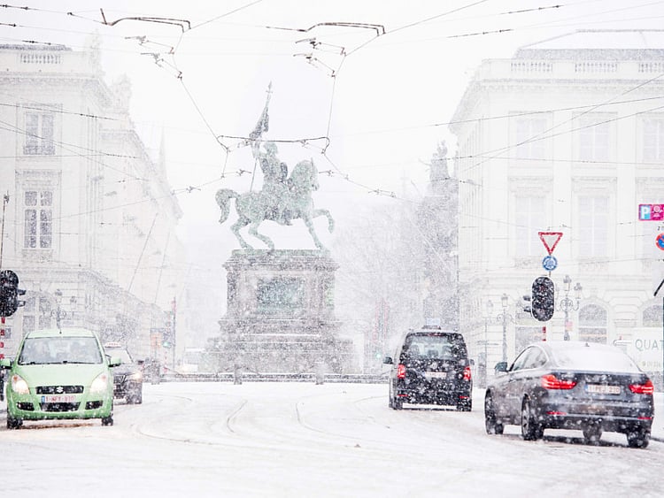 1.2182000-3737380311