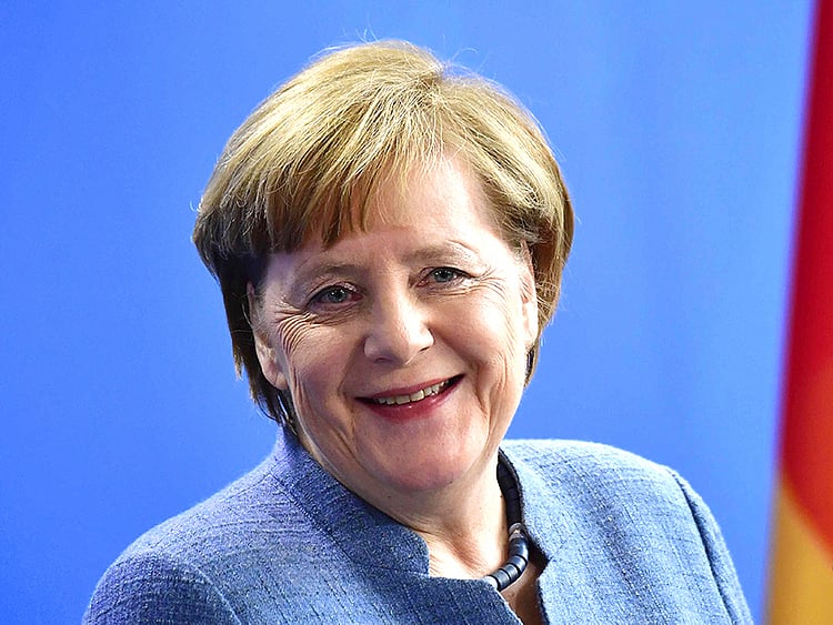 1.2182331-2069636377