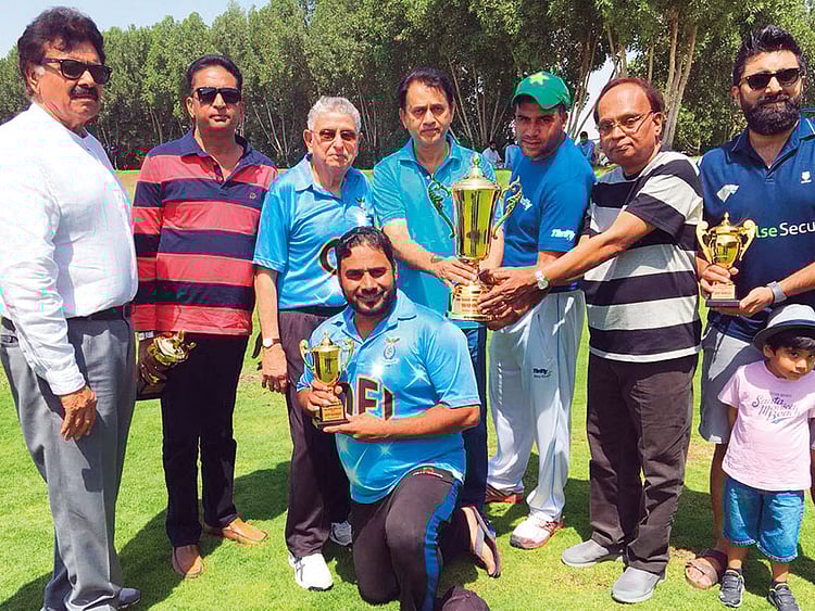 1.2198069-1572334138