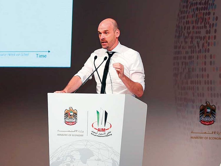 1.2203342-2316854950