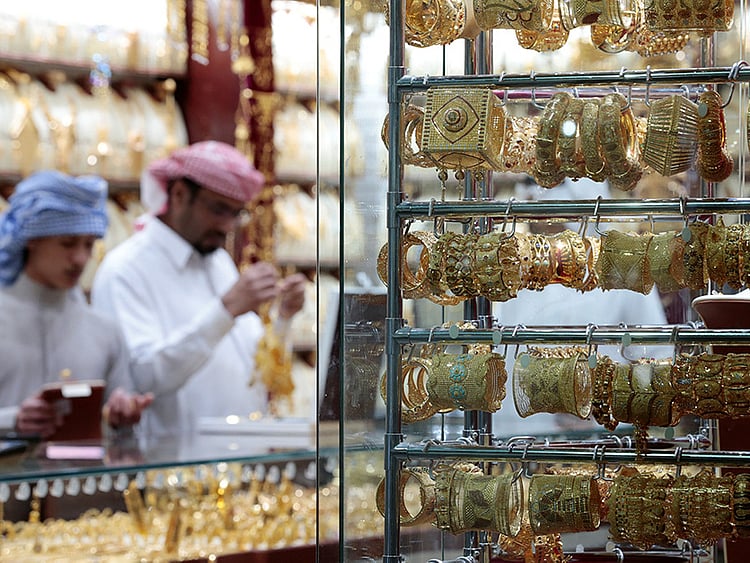 1.2283380-2258005585