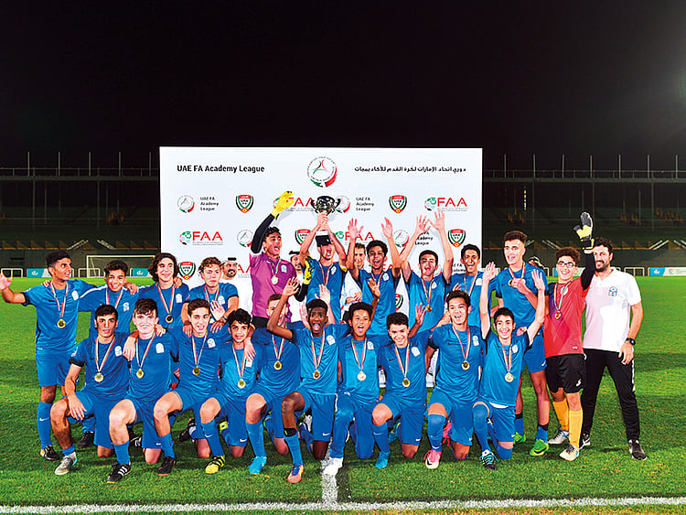 1.2205372-4216578831