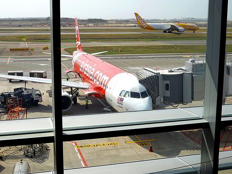 1.2206335-2952853180