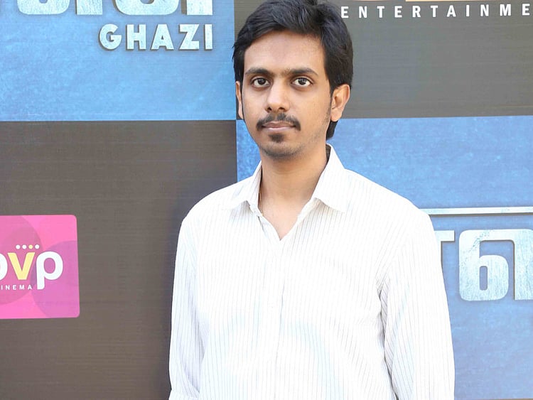 1.2207310-3938113365