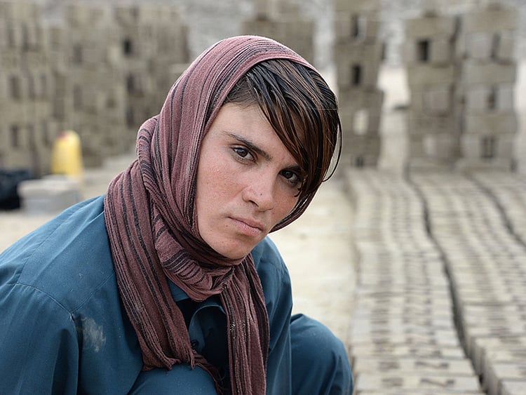 1.2209889-4141360390